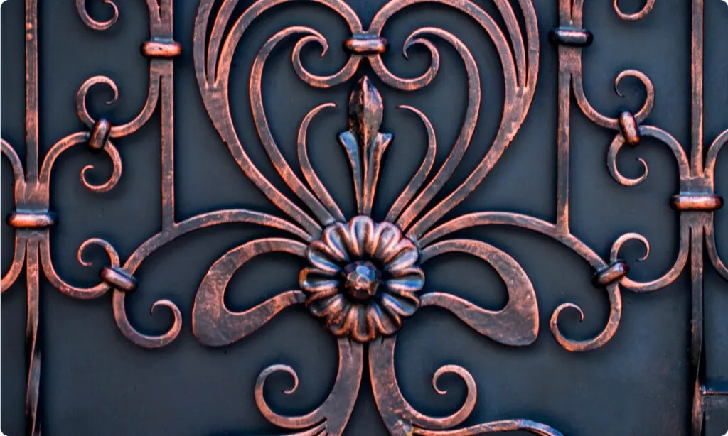 «Кухня» ковки изнутри