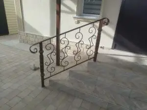 Столб начальный 33х33мм 33.2.КВ.RK